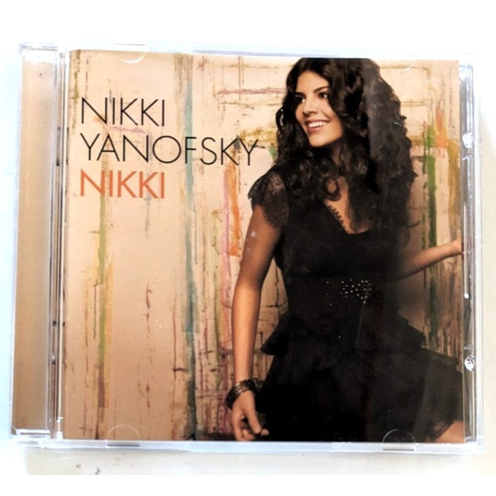 Nikki Yanofsky Nikki CD 2010 DECCA / A Universal Music Company 13 Tracks + Bonus